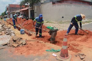 Saae de Salto realiza troca de tubulação da rede do Jardim Icaraí