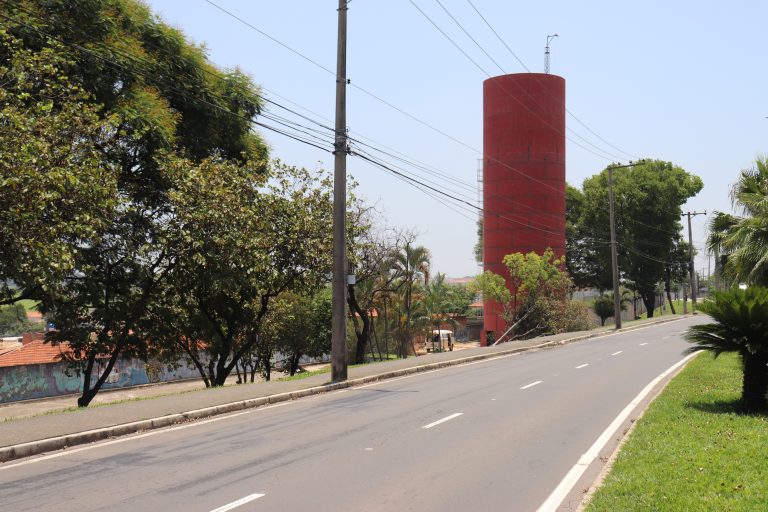 Leia mais sobre o artigo Diário de obra #2: Novo reservatório chega a altura máxima e recebe pintura impermeabilizante