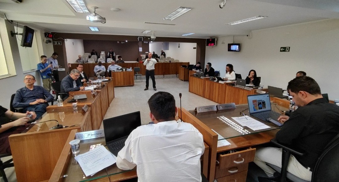 Leia mais sobre o artigo PRESTAÇÃO DE CONTAS: Superintendente apresenta na Câmara obras e ações do SAAE
