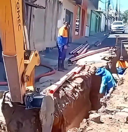 VÍDEO: SAAE realiza manutenção nas redes de água e esgoto no Santa CruZ