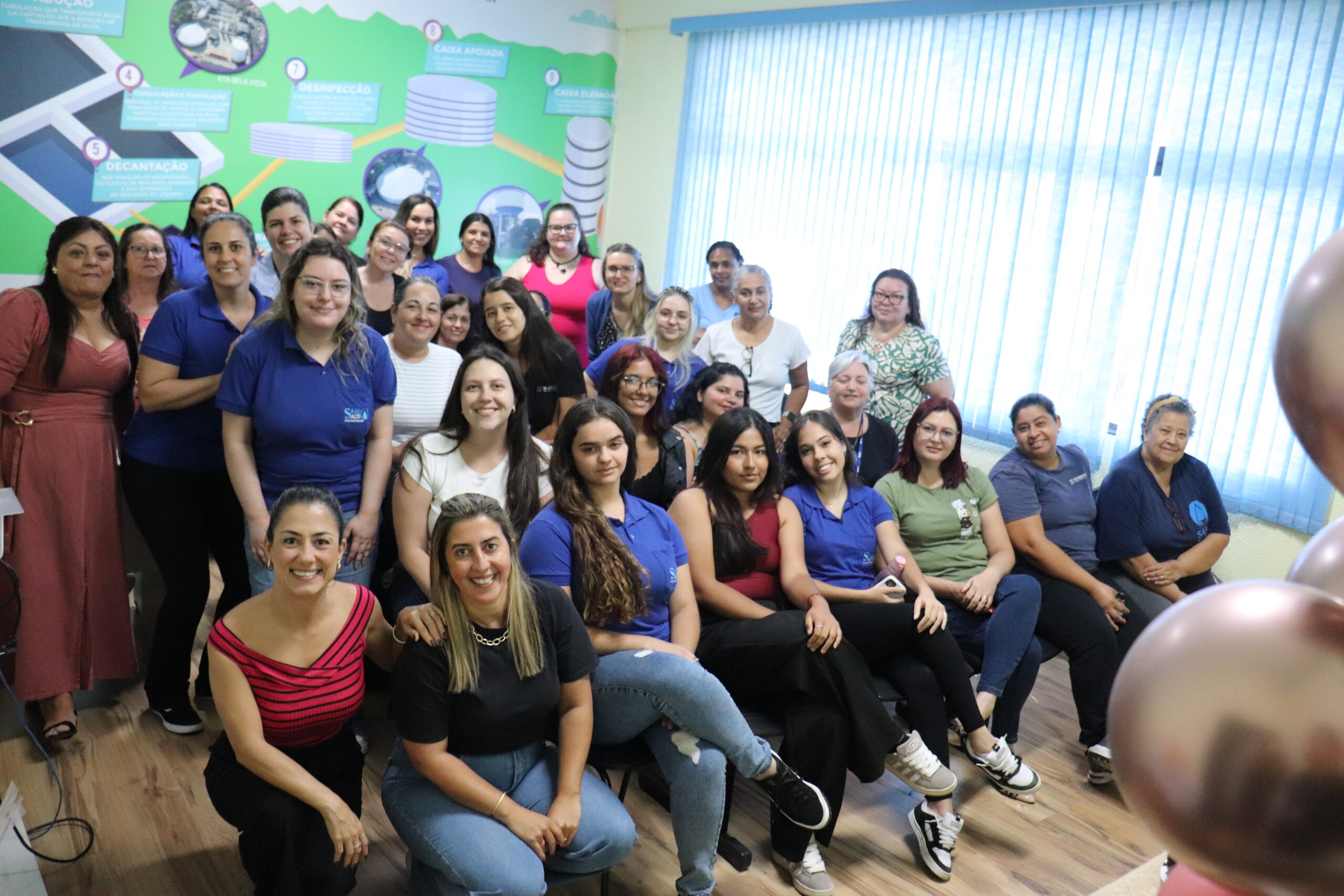 Servidoras do SAAE têm café da manhã especial pelo Dia da Mulher